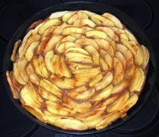 Apfel-Hefe-Kuchen (Ganz)